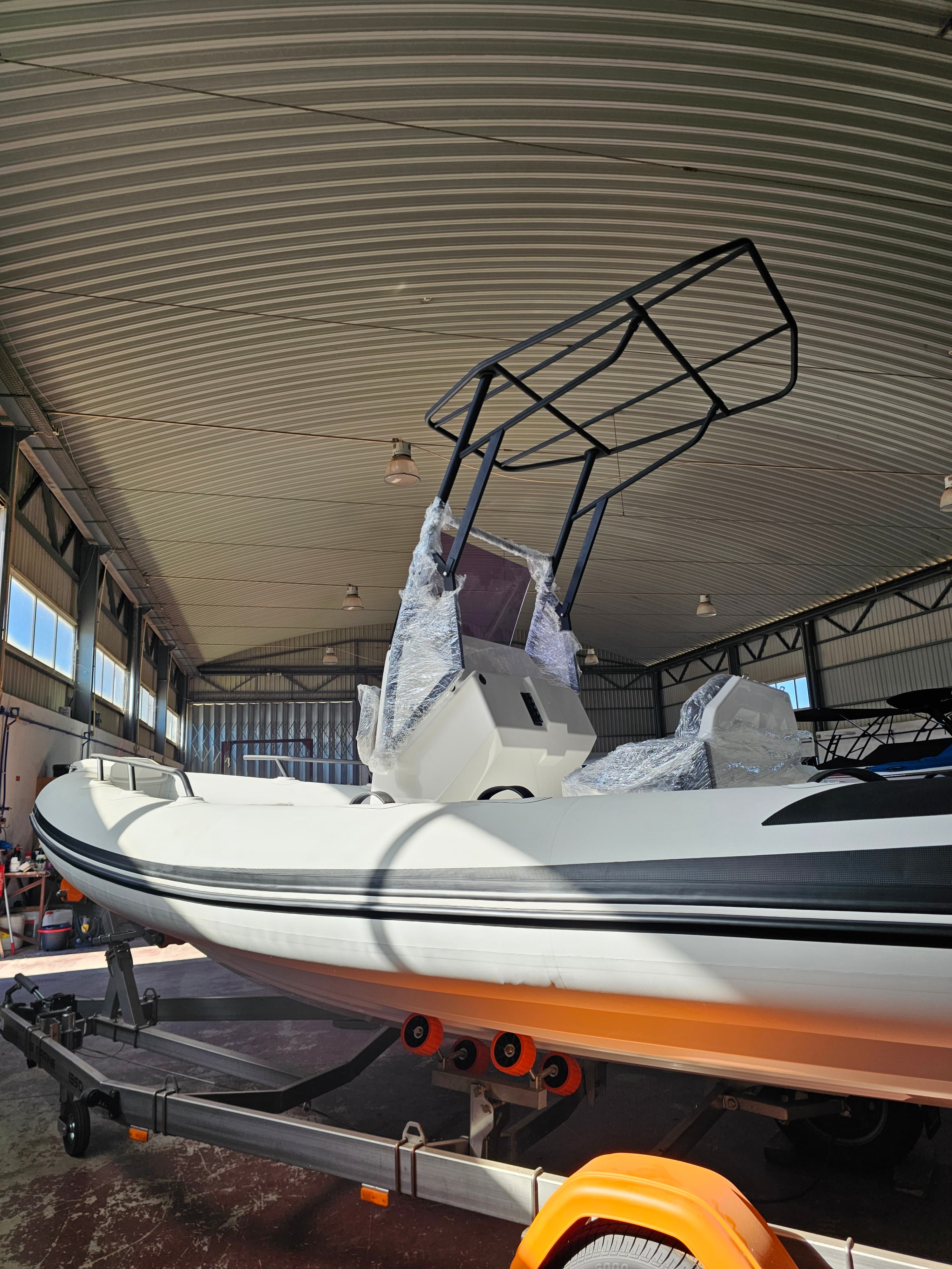 Grand Drive Line 600 LUX 11