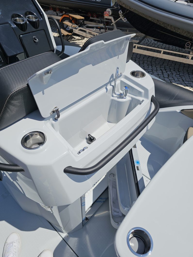 GRAND Golden Line 750