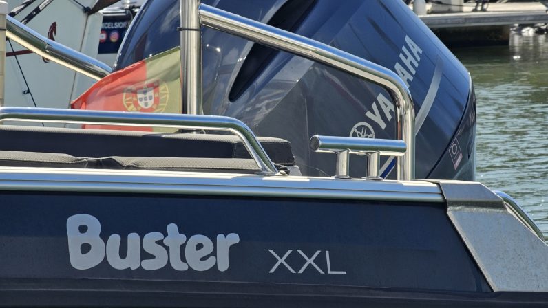 Buster XXL
