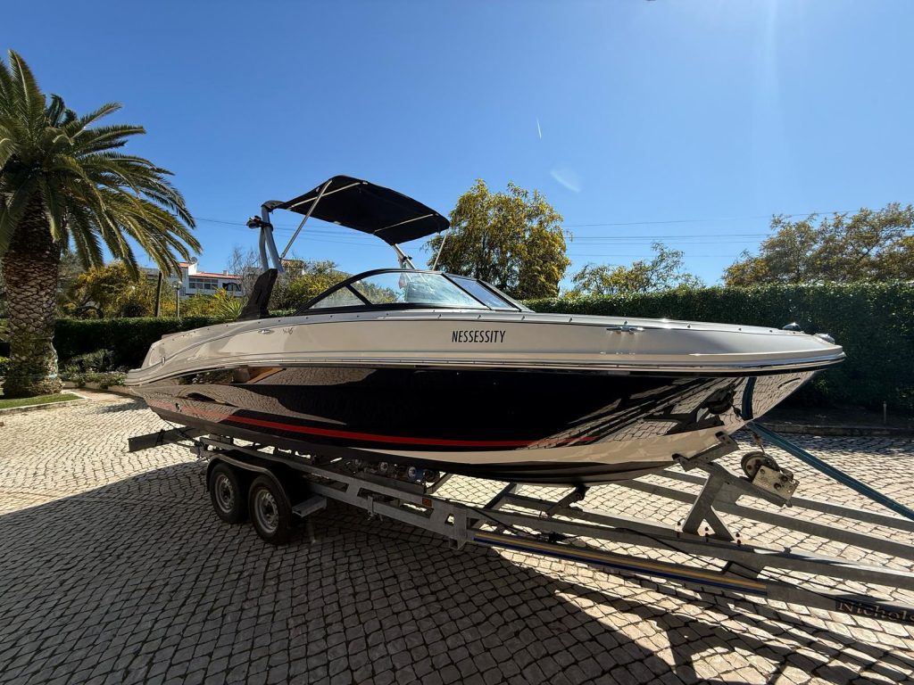 Bayliner VR6