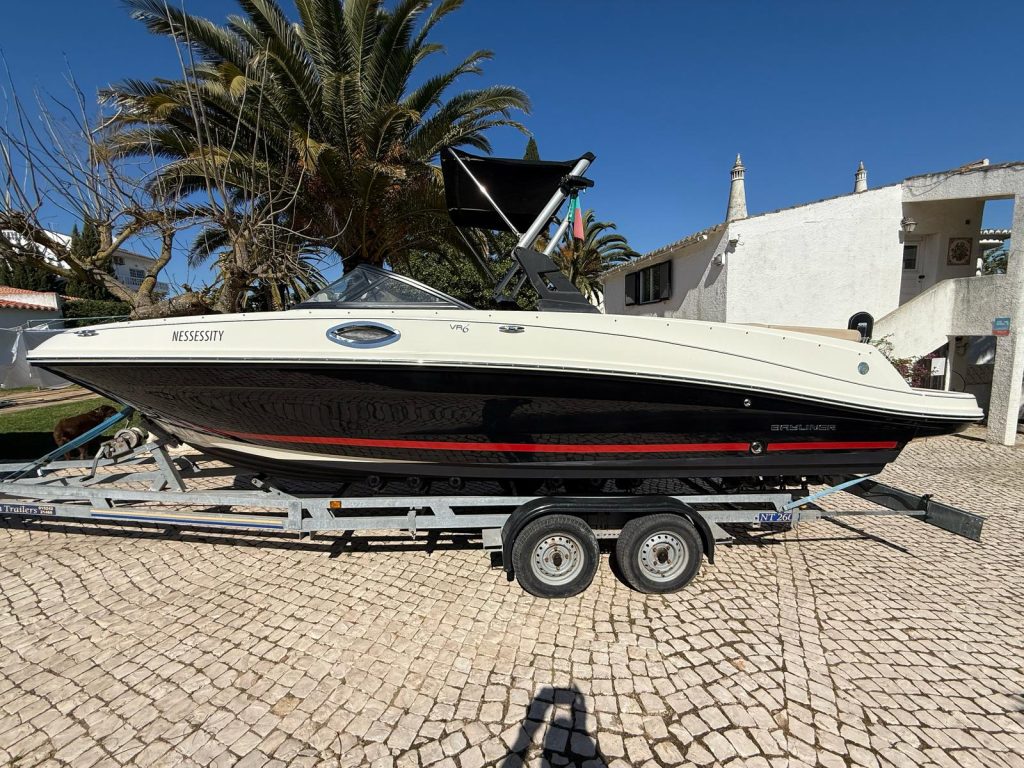Bayliner VR6