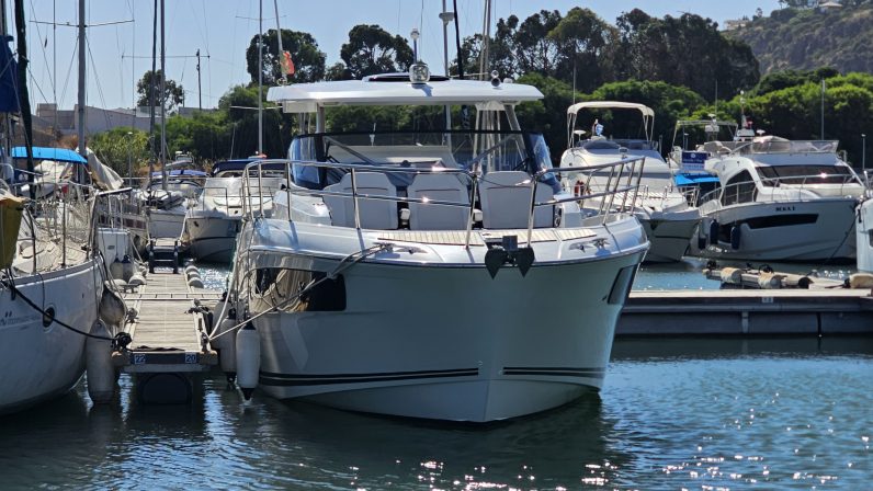 Jeanneau Cap Camarat 12.5 WA