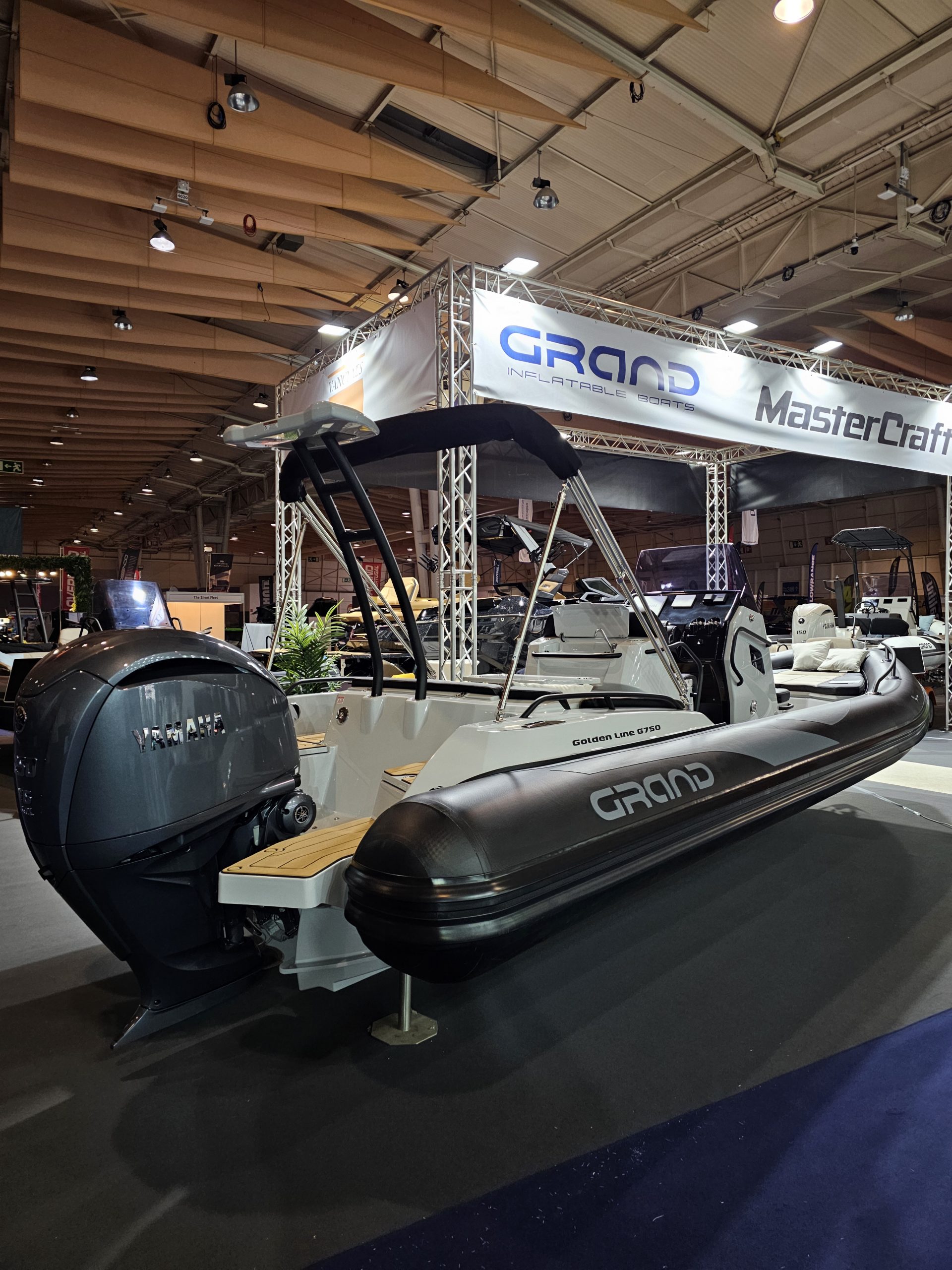 GRAND Golden Line 750