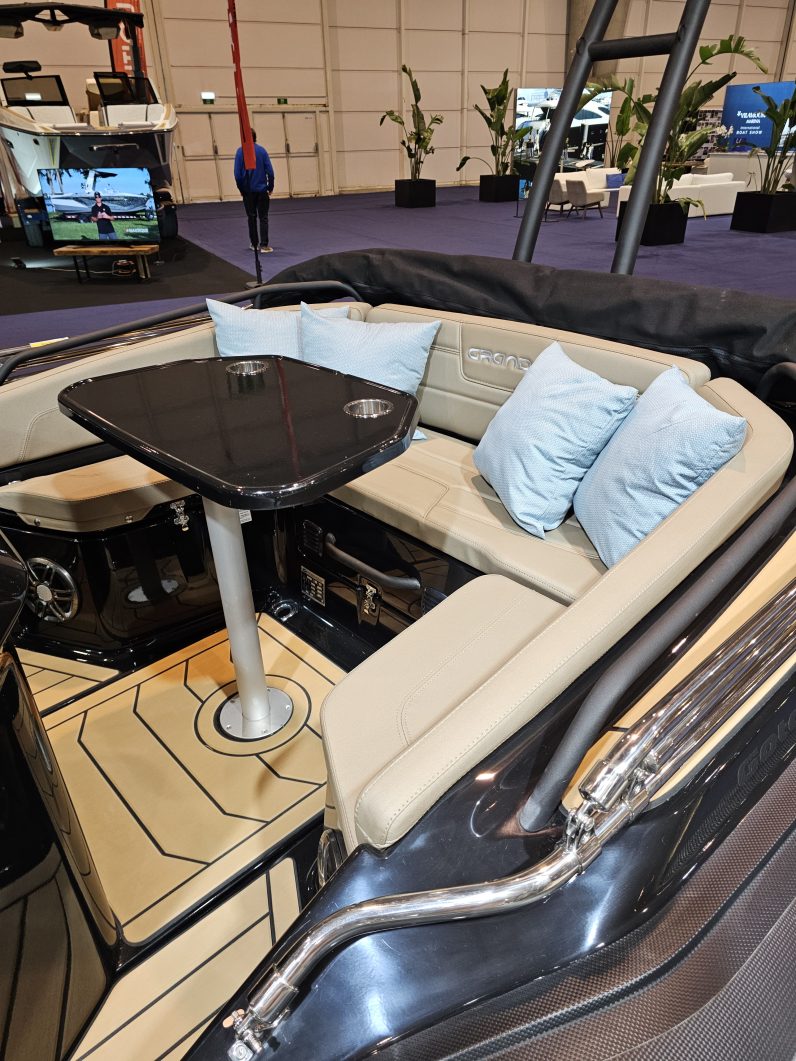 
								Grand Golden Line 680 full									